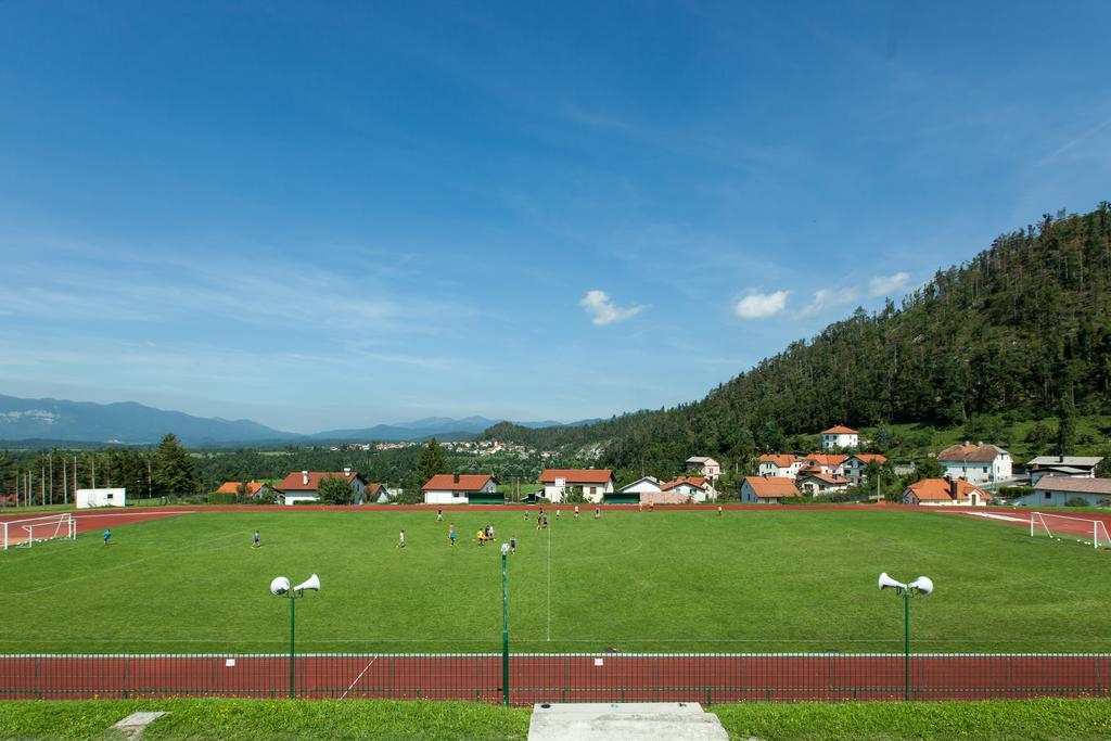 Hostel Youth Proteus Postojna